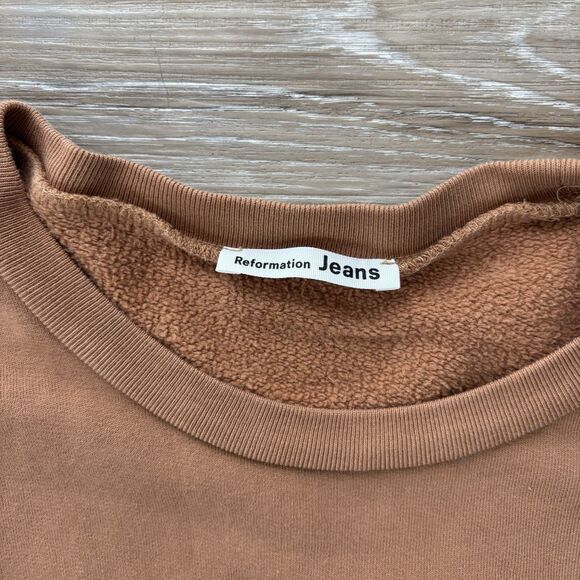 Reformation Sweatshirt Womens Size Medium Brown Cropped Pullover Long Sleeve - Picture 2 of 5